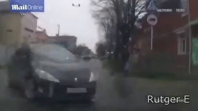 Вот так, а думал иду правильно.... смотреть онлайн