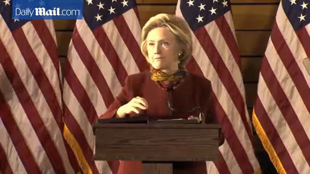 Hillary Clinton on the campaign trail in Minnesota смотреть онлайн