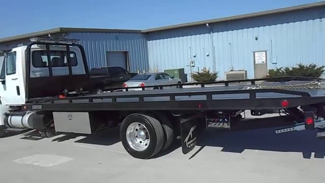 2015 IH Regular Cab with 21ft LCG Steel Bed смотреть онлайн