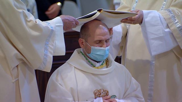 Benoni Ambarus - Ordinazione episcopale смотреть онлайн