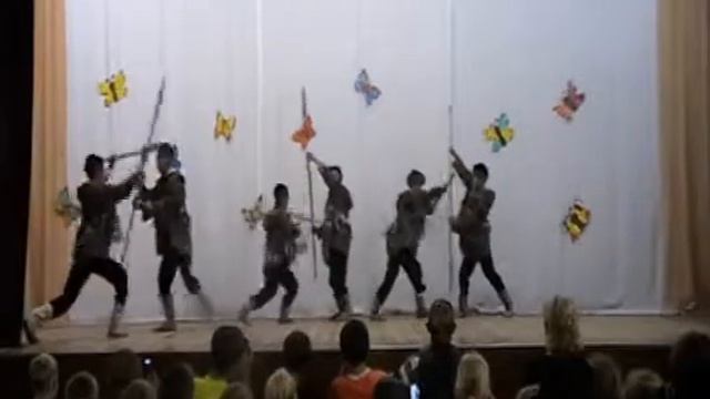 Лагерь Орбита 4 смена 2011 концерт2 ансамбль Полярная звезда Танец воинов смотреть онлайн