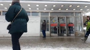 Московское метро, Ленинский проспект зима