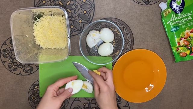 Еда студента или фаршированные яйца с сыром. Пальчики оближешь! смотреть онлайн