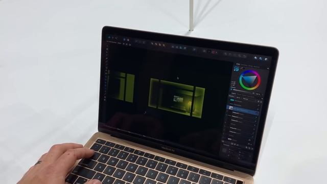 Apple MacBook Air 2018 im First Look: Leichtgewicht mit Retina-Display смотреть онлайн