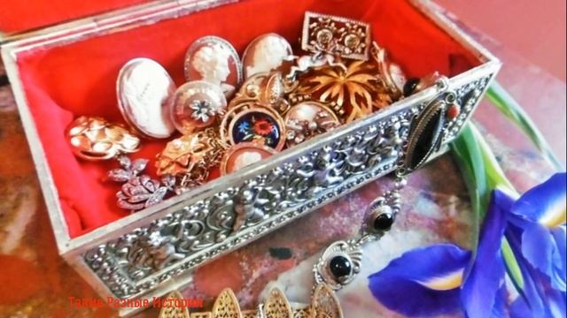 Мать познакомила сына с молодым женихом Сын заподозрил неладное и узнал Что мамин жених является… смотреть онлайн