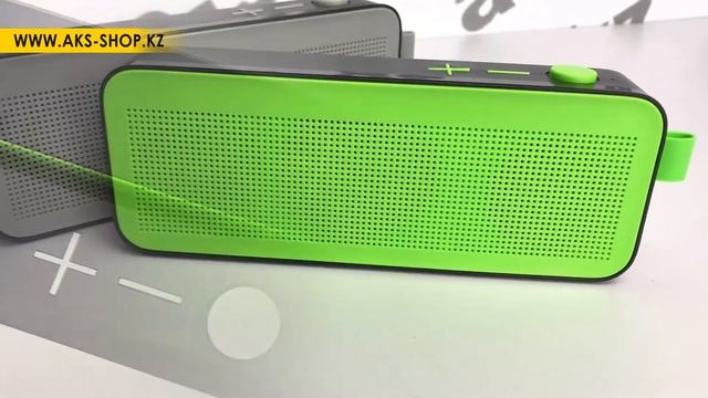 Bluetooth колонка SLC-008 (BT,Aux,USB,TF,FM) смотреть онлайн