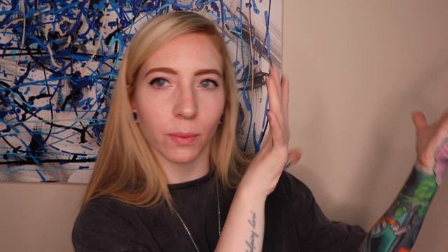 EVERYTHING ABOUT FINGER TATTOOS! | Howlesque смотреть онлайн