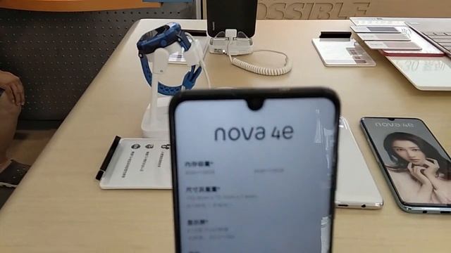HUAWEI в КИТАЕ. Сколько стоит.