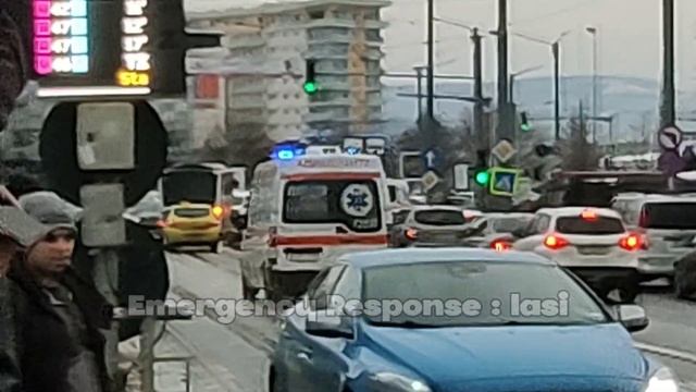 Ambulanță SAJ IS C2 EMU 101 Renault Master Responding Urgently to a case | Iași смотреть онлайн