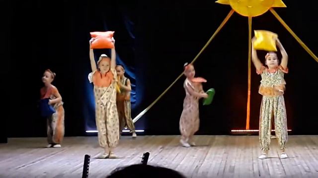 Хаблак Евгения Волшебный холст смотреть онлайн