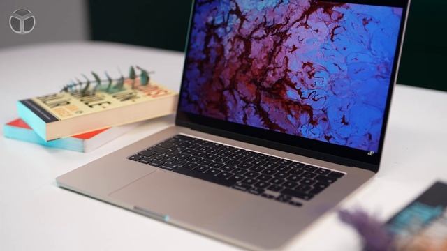 Ekrana bak, hizaya gel! - 15.3 inç’lik MacBook Air kutu açılımı! смотреть онлайн