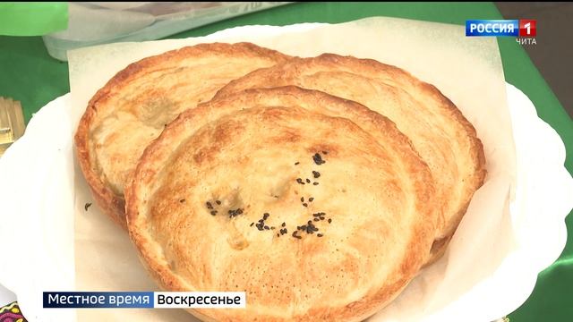Праздничный гастро-фестиваль развернулся на главной площади Читы смотреть онлайн