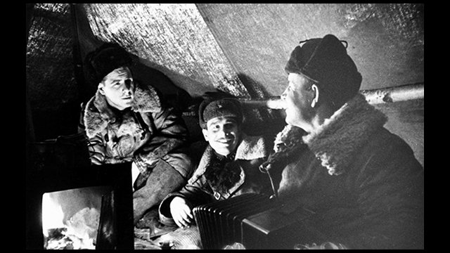 Леонид Утёсов - "В землянке" смотреть онлайн