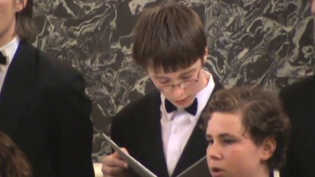 Город спит. Детский хор РиТ С-Пб. Музыка: В. Гаврилин. смотреть онлайн