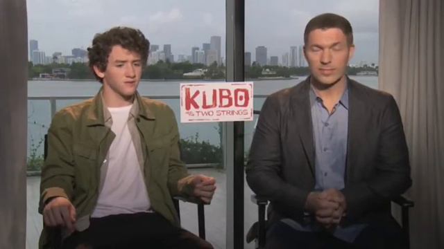 Art Parkinson Voice of Kubo and Laika CEO Travis Knight. "Kubo & the two strings." смотреть онлайн