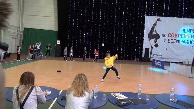 11.02.18_пл.А_ч.13_ ЧЕМПИОНАТ УКРАИНЫ и Всеукраинские соревнования по современным танцам смотреть онлайн