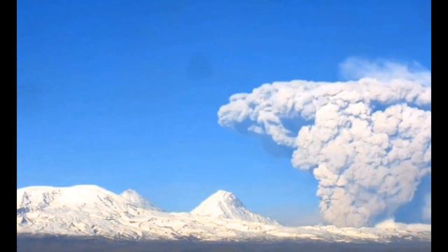 Шивелуч - действующий вулкан на полуострове Камчатка. смотреть онлайн