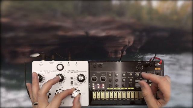 Mattoverse Rhythm Division Drone Plus & The Korg Volca Beats смотреть онлайн
