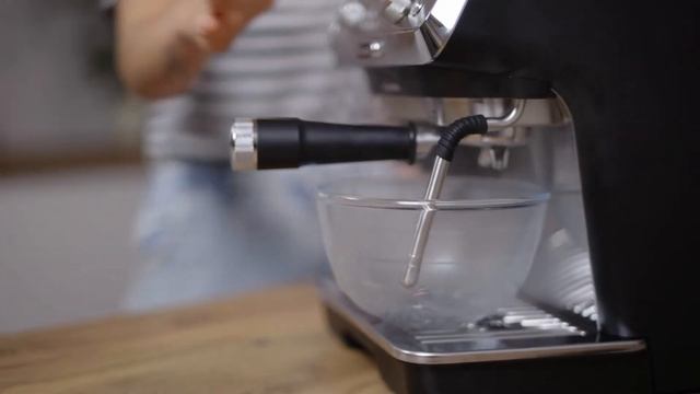 La Specialista Arte | Kafijas automāta pirmā iestatīšana смотреть онлайн