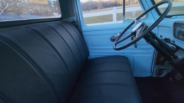 1955 Ford F100 смотреть онлайн
