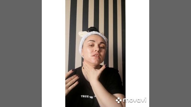 Картина маской и с Ушами ?