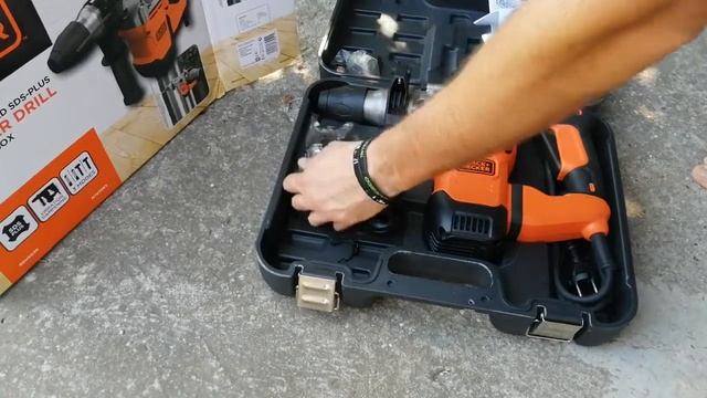 Unboxing Black + Decker Corded SDS-Plus Hammer Drill Kit Box 3,7 J смотреть онлайн