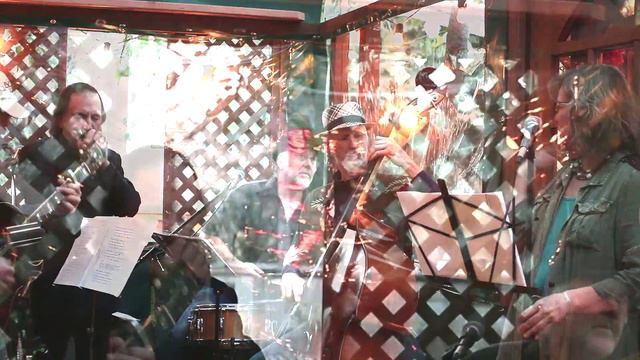 "If I Should Fall Behind" - Leslie Austin, Bill Hunter and Friends смотреть онлайн
