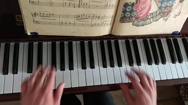 Моцарт Менуэт ре минор(разбор)