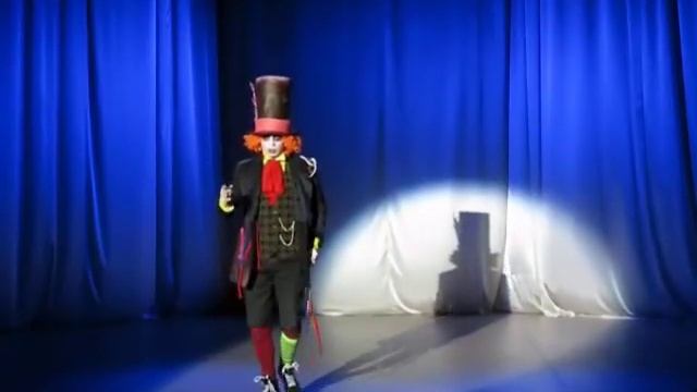 Верхний брейк в образе ШЛЯПНИКА.Танец смотреть онлайн