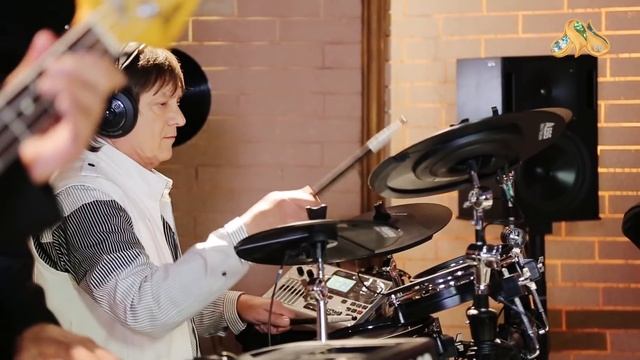 Jonli Ijro - Davron Gaipov