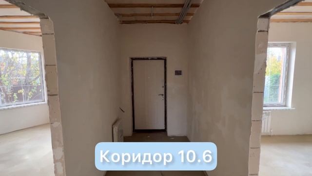 Дом с садом и эркером, остановка и магазины рядом, но к дороге есть вопросы... смотреть онлайн