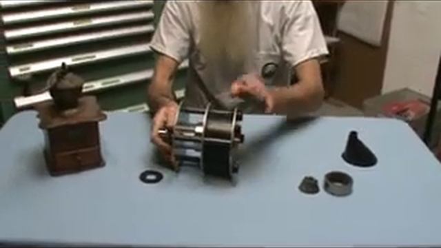 OE Pharos Hand Coffee Grinder Overview