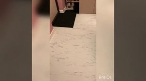 укладка кварцвинила на пол без подложки,пол в прихожей