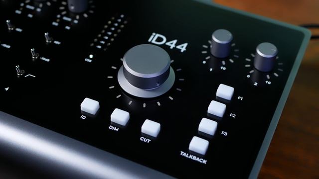 Worth the Wait? The Audient iD44 MKII смотреть онлайн