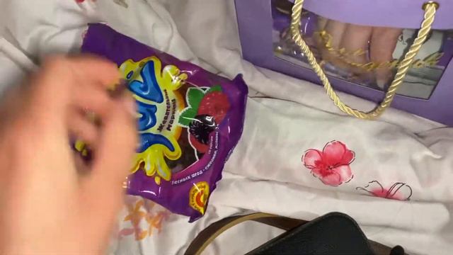 День Рождения в кальянке|Подруга сняла штаны| СКУПАЕМ ОГУРЦЫ НОЧЬЮ #деньрождения #влог смотреть онлайн
