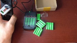 Щелочная аккумуляторная батарея AAA  1,5 В и зарядное устройство