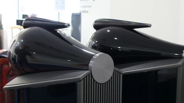AudioIntro B&W 802 D4 - Bowers & Wilkins 802 D4 смотреть онлайн