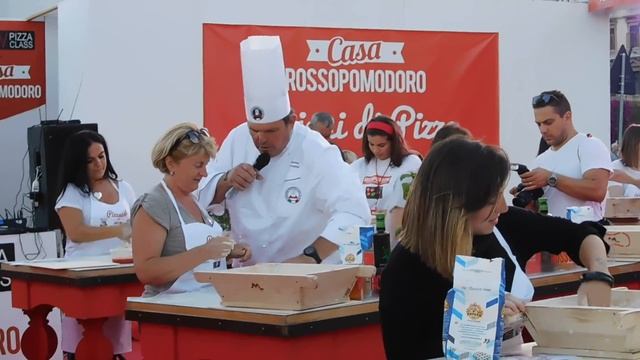 Napoli. Campania. Master class of Neapolitan pizza. (June, 2018) смотреть онлайн