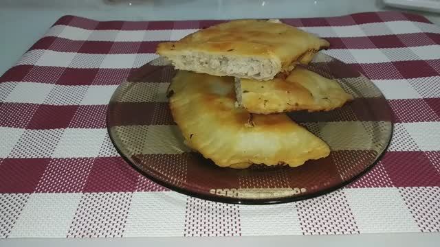 Чебуреки на ужин! Румяные! Сочные! Вкусные! смотреть онлайн