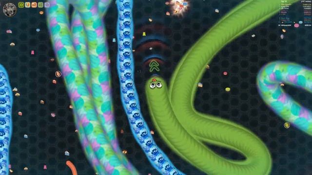 Wormate.io Fastest Tiny Worm Trolling Green Biggest Worm Best Epic Wormateio Gameplay(Funny/Moment) смотреть онлайн