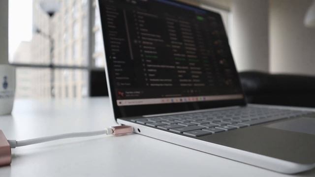 Don't buy the Surface Laptop Go... (student review) смотреть онлайн