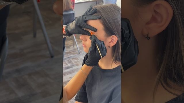 БАЗОВЫЙ КУРС МАСТЕРОВ-БРОВИСТОВ В ОДЕССЕ. ОБУЧЕНИЕ МОДЕЛИРОВАНИЮ, КОРРЕКЦИИ И ОКРАШИВАНИЮ БРОВЕЙ. смотреть онлайн