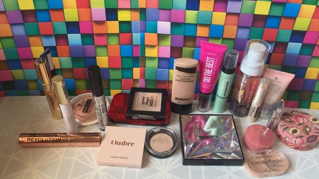 Косметичка на неделю с 21 по 27 марта