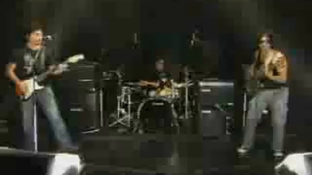 Los Cosmoparlantez en Garage Music 2008 Eva y Madre Foka смотреть онлайн