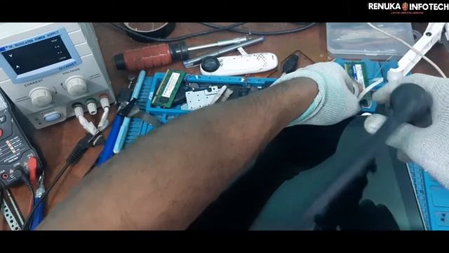 MACBOOK PRO A1278 SCREEN REMOVAL смотреть онлайн