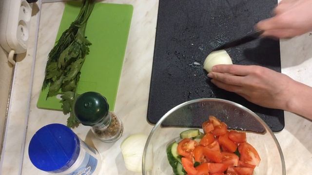 ОВОЩНОЙ САЛАТ С ЦВЕТНОЙ КАПУСТОЙ?| БЫСТРО И ВКУСНО смотреть онлайн