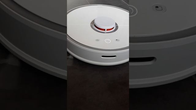 Xiaomi Roborock S50. Error 1 смотреть онлайн