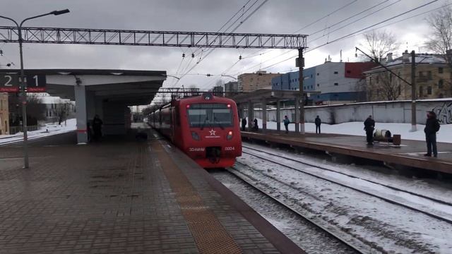 ЭД4МКМ-АЭРО-0004 Аэроэкспресс На станции Варшавская смотреть онлайн