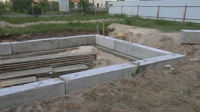Компания "КВ-Экотехника".Строительство дома под ключ.Устройство фундамента. смотреть онлайн
