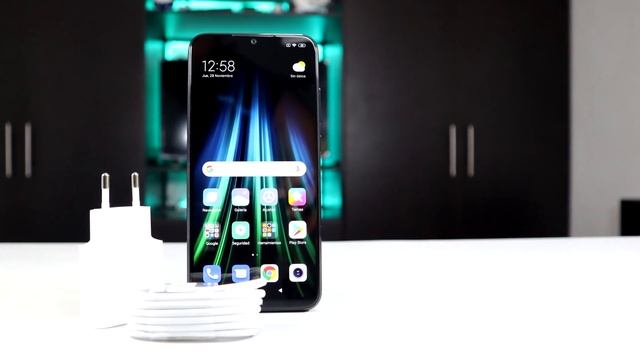 Xiaomi Redmi Note 8 VS Moto Z3 Play | Comparativa Inútil | Top Pulso смотреть онлайн